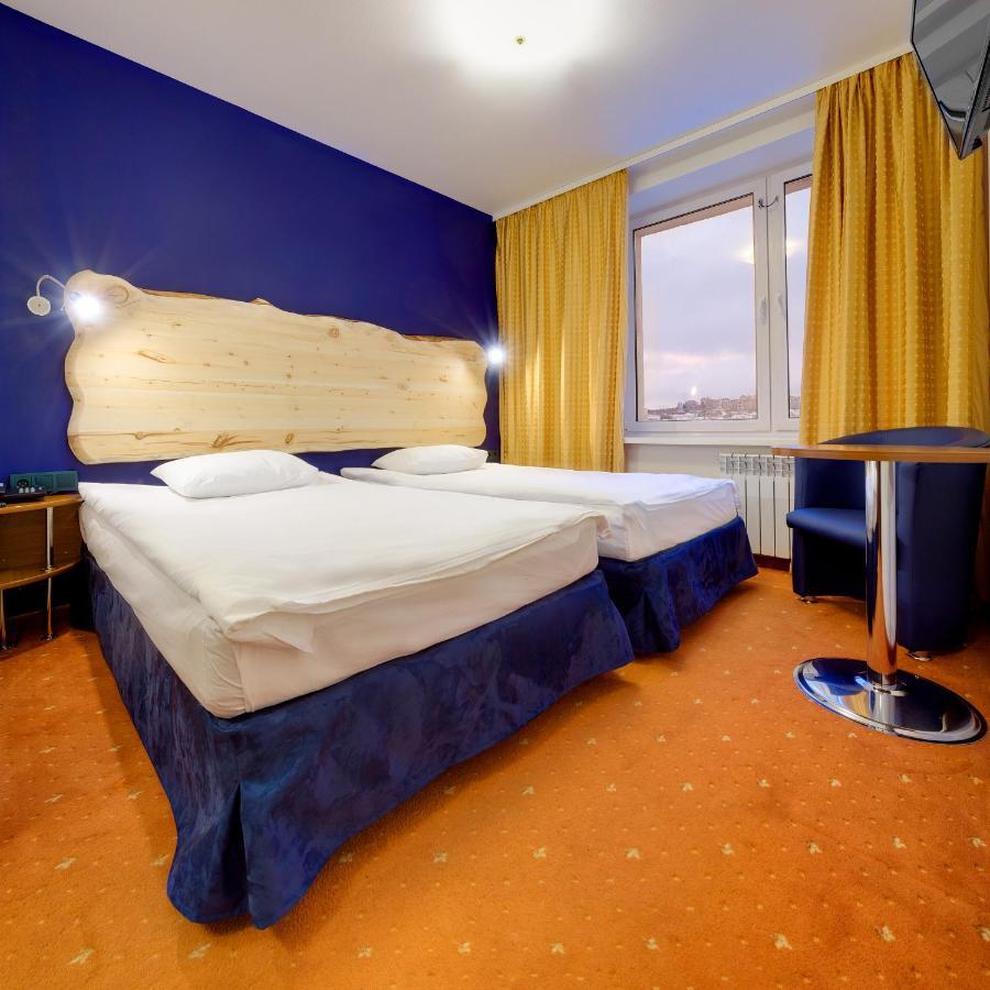 Congress Hotel Meridian Murmansk Rom bilde